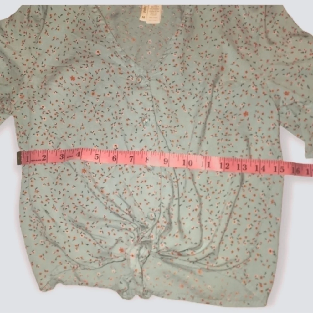 Ditzy Floral Cherry Blossom Print Loose Fit Button Up Knot Front Blouse  Medium - Picture 2 of 5